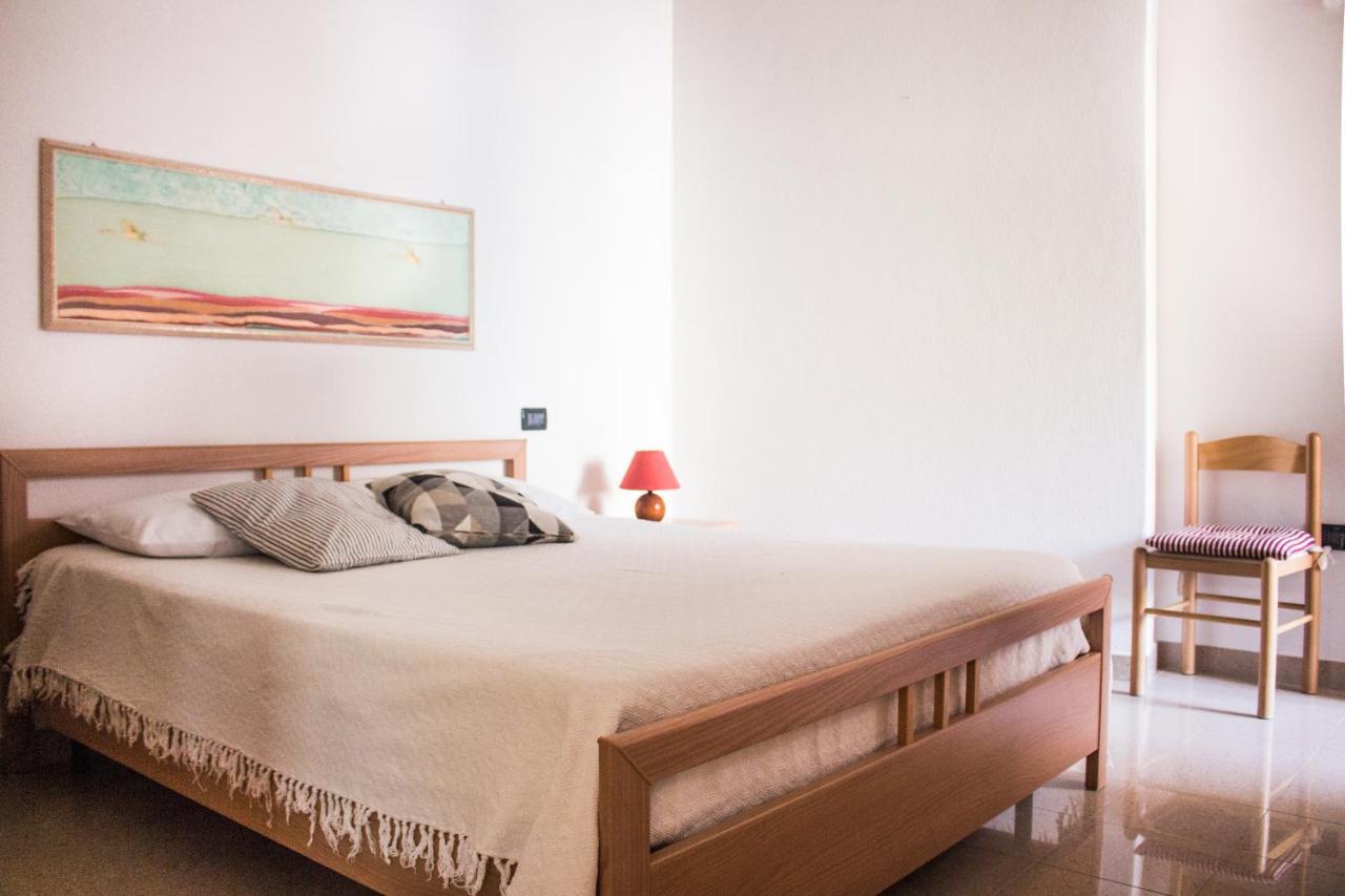 Residenze Branca III Seaview Apartment โอโรเซย ภายนอก รูปภาพ