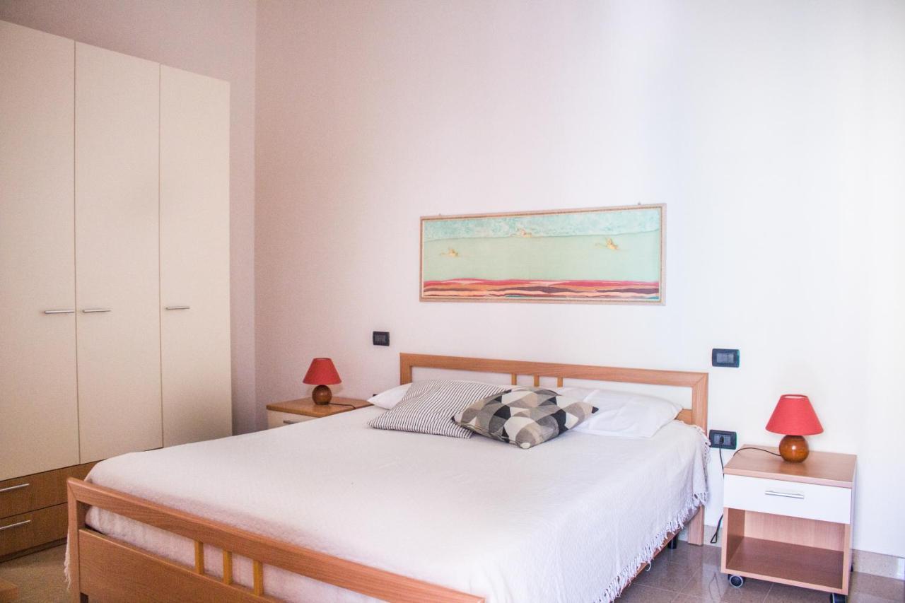 Residenze Branca III Seaview Apartment โอโรเซย ภายนอก รูปภาพ